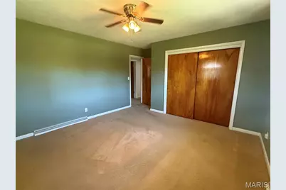 37 Holiday Drive, Hannibal, MO 63401 - Photo 17