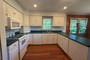 37 Holiday Dr, Hannibal, MO 63401 - Photo 7