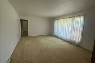37 Holiday Dr, Hannibal, MO 63401 - Photo 13