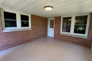 37 Holiday Dr, Hannibal, MO 63401 - Photo 11