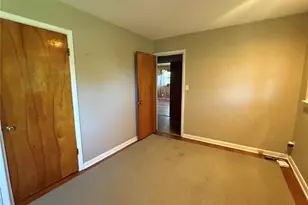 37 Holiday Dr, Hannibal, MO 63401 - Photo 23