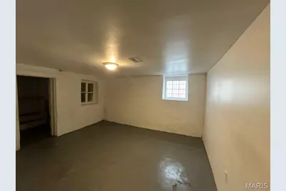 3342 Iowa Avenue, Saint Louis, MO 63118 - Photo 9
