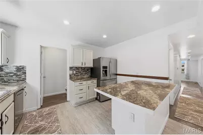 210 Horn Avenue, Saint Louis, MO 63125 - Photo 23