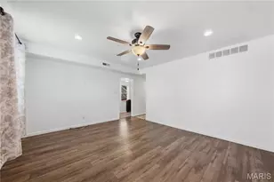 210 Horn Ave, Saint Louis, MO 63125 - Photo 9