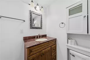 210 Horn Ave, Saint Louis, MO 63125 - Photo 17