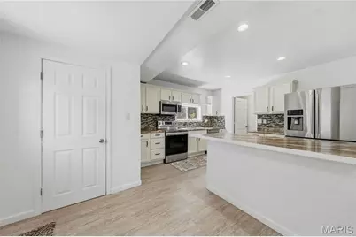 210 Horn Avenue, Saint Louis, MO 63125 - Photo 19