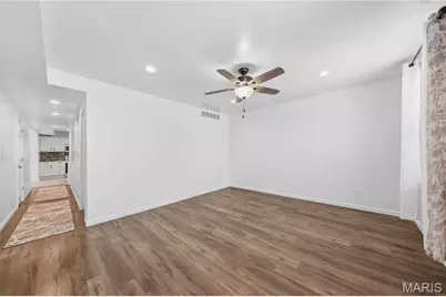210 Horn Avenue, Saint Louis, MO 63125 - Photo 11