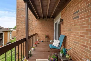 1932 Green Glen Dr, Kirkwood, MO 63122 - Photo 9