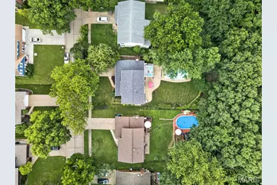 334 Clayton Oaks Drive, Ellisville, MO 63011 - Photo 57
