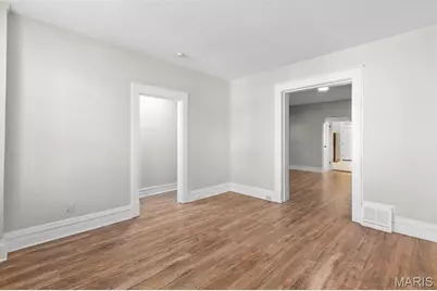3820 Iowa Avenue, Saint Louis, MO 63118 - Photo 7