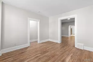 3820 Iowa Ave, Saint Louis, MO 63118 - Photo 7