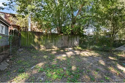 3820 Iowa Avenue, Saint Louis, MO 63118 - Photo 31