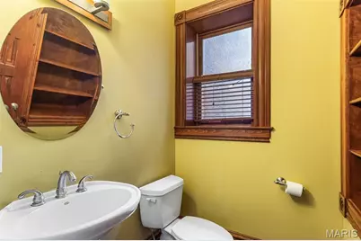 3516 Illinois Avenue, Saint Louis, MO 63118 - Photo 7