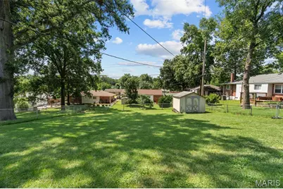10954 Vargas Drive, Saint Louis, MO 63123 - Photo 39