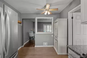 10954 Vargas Dr, Saint Louis, MO 63123 - Photo 17