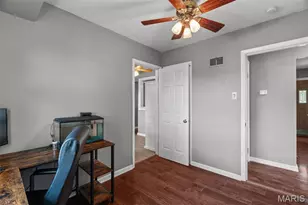 10954 Vargas Dr, Saint Louis, MO 63123 - Photo 19