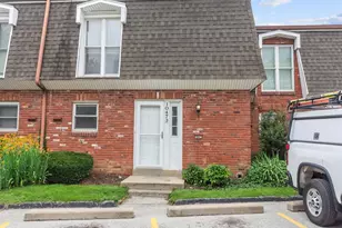 10473 Corbeil Dr, Creve Coeur, MO 63146 - Photo 25