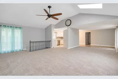 14 Shireford Lane, Ferguson, MO 63135 - Photo 3