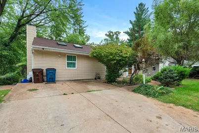 14 Shireford Lane, Ferguson, MO 63135 - Photo 17