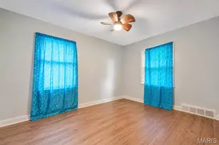 14 Shireford Ln, Ferguson, MO 63135 - Photo 13