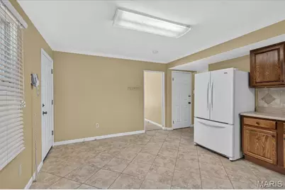 1115 Richland Drive, Chesterfield, MO 63017 - Photo 9