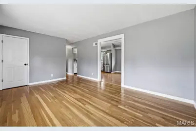 9540 Caravan Drive, Sappington, MO 63126 - Photo 7