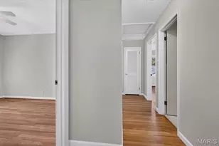 621 Windrush Dr, Kirkwood, MO 63122 - Photo 19