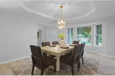 61 Moselle Court, Florissant, MO 63031 - Photo 5