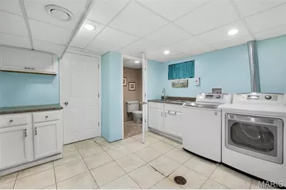 10919 Acton Drive, Saint Louis, MO 63123 - Photo 31