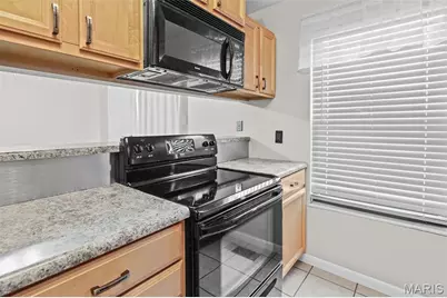 1812 Suns Up Court, Florissant, MO 63031 - Photo 21