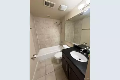 5621 Pershing Avenue #13, Saint Louis, MO 63112 - Photo 9