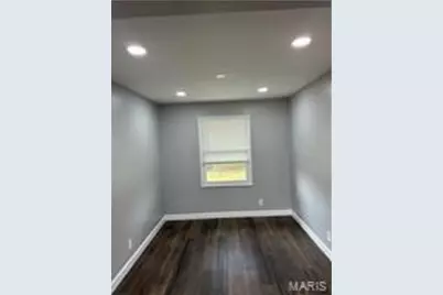 9343 Duenke Drive, Saint Louis, MO 63137 - Photo 7
