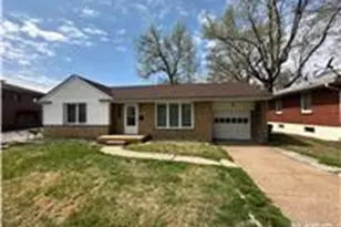 9343 Duenke Dr, Saint Louis, MO 63137 - Photo 1