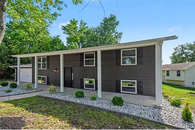4 Lussac Court, Lake Saint Louis, MO 63367 - Photo 3