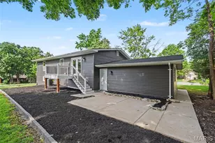 4 Lussac Ct, Lake Saint Louis, MO 63367 - Photo 27