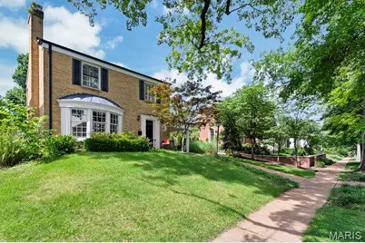 8124 Stratford Drive, Clayton, MO 63105 - Photo 3