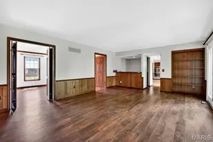 310 Stablestone Dr, Chesterfield, MO 63017 - Photo 9