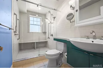 625 S Skinker Boulevard #301, Saint Louis, MO 63105 - Photo 17