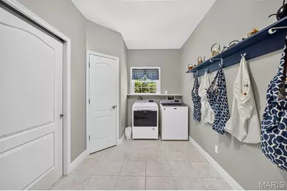 320 Huntleigh Manor Drive, Saint Charles, MO 63303 - Photo 29