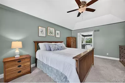 320 Huntleigh Manor Drive, Saint Charles, MO 63303 - Photo 33