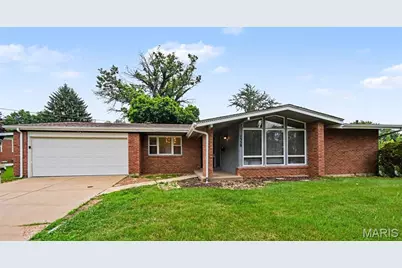 1550 Hollywood Lane, Florissant, MO 63033 - Photo 1