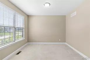 192 Shortleaf Pine Dr, Saint Charles, MO 63304 - Photo 5