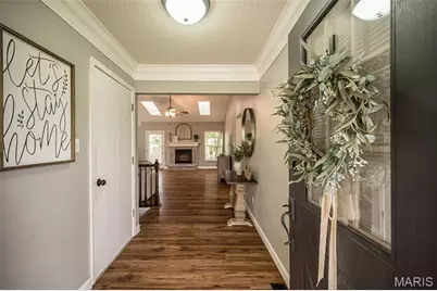 512 Brookneal Drive, Saint Charles, MO 63304 - Photo 3