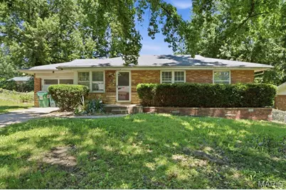 1207 Admiral Drive, Saint Louis, MO 63137 - Photo 1