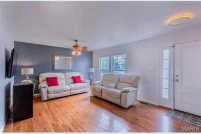 3148 Flatboat Station, Saint Charles, MO 63301 - Photo 5