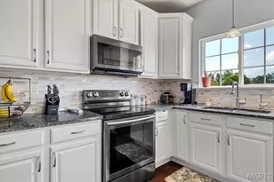 2 Doe Valley Ct, O'Fallon, MO 63366 - Photo 21