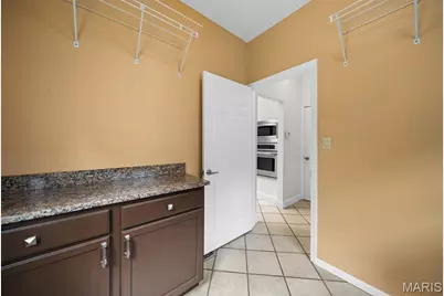 2582 Christopher Oaks Court, Unincorporated, MO 63129 - Photo 37