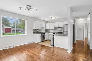 8511 Talma Ct, Affton, MO 63123 - Photo 7