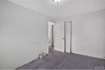 1723 Keelen Drive, Saint Louis, MO 63136 - Photo 9