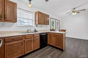 500 E Elm St, Desloge, MO 63601 - Photo 19